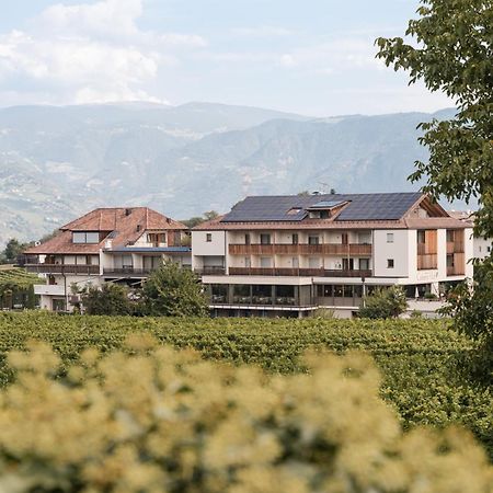 Hotel Girlanerhof Аппиано-Сулла-Страда-дель-Вино Экстерьер фото