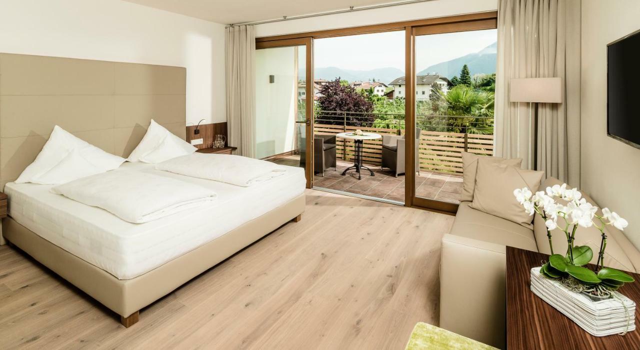Hotel Girlanerhof Аппиано-Сулла-Страда-дель-Вино Экстерьер фото
